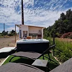 Novo! Jacuzzi, Campo E *