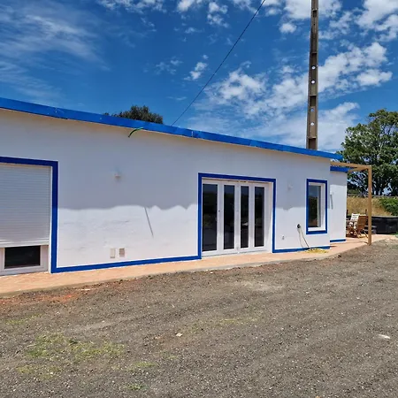 Novo! Jacuzzi, Campo E بيت للعطل *